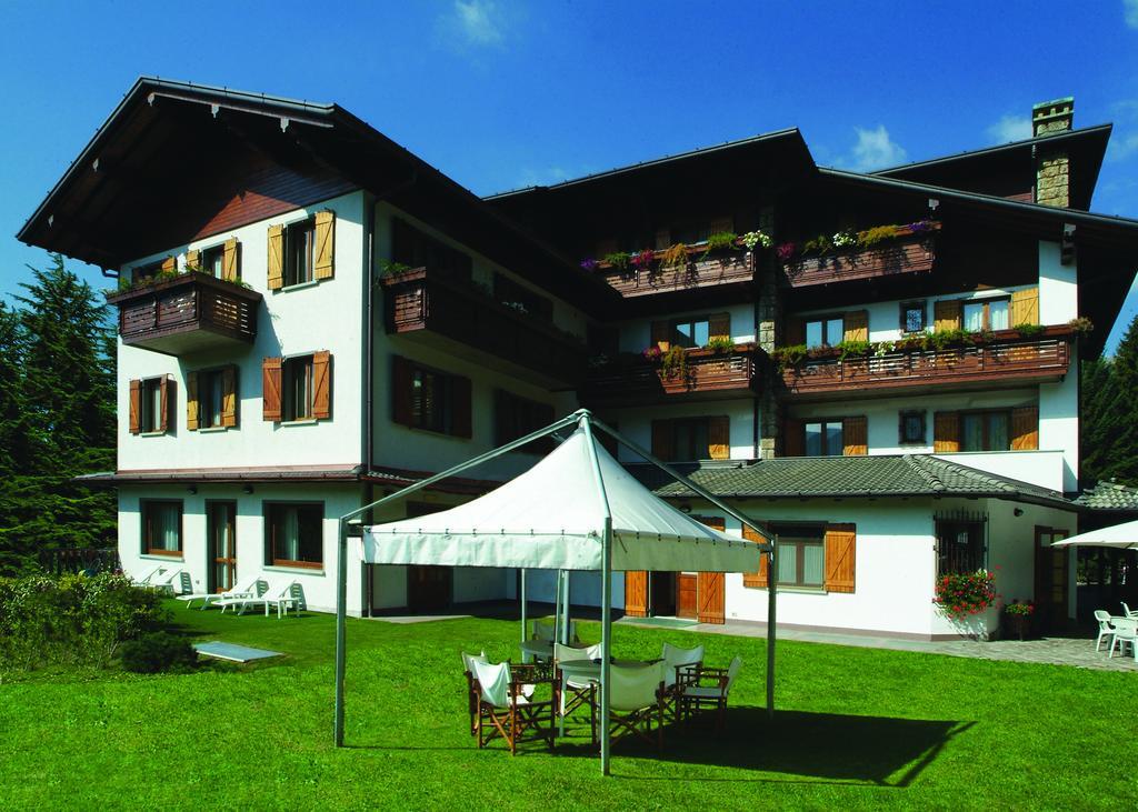 Eurohotel Mountain Wellness Castione della Presolana Exterior photo